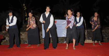 convphoto_Team Tamil Nadu with the finale.gif