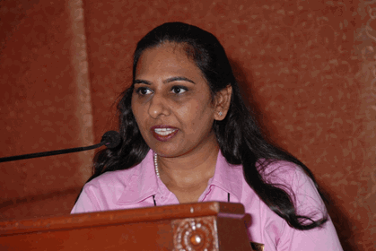 convphoto_Delhi Chairperson Kavita.gif